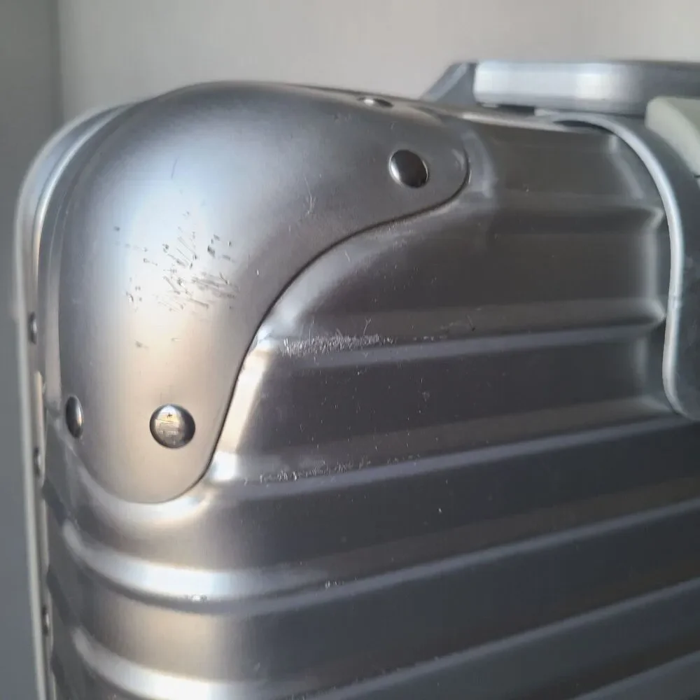 Rimowa Compact Business Trolley Aluminum Rolling Case Lock Custom Foam Insert